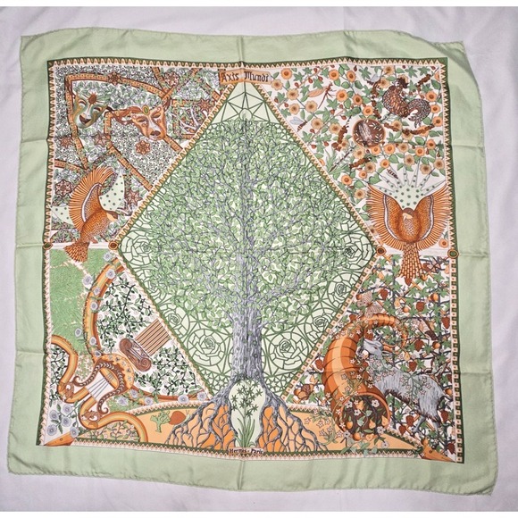 HERMÈS Accessories - Authentic Hermès Carré 90 Axis Mundi silk scarf green beige 1999 Christine Henry